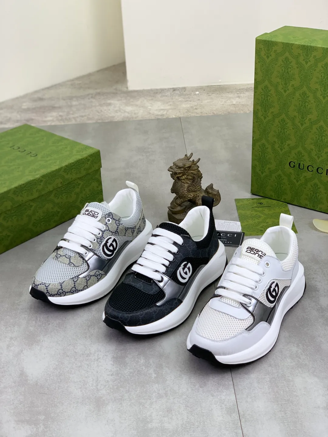 Men's men's shoes 💰P420💰【New model】 🆘 The latest model from Gucci official website🎁Classic casual and fashionable men's shoes👟Best model💥The style is simple and elegant, exclusive for trendy men. Unique official website latest brand elements👑Gucci original decoration, fashionable and generous, the fabric is made of original soft calfskin➕Comfortable soft pigskin lining ✅The official website specifies wear-resistant rubber outsole_full of elasticity, classic model taken in real life🎬Color: 3️⃣colors available😍Number: 38-44 (45 46 customized)